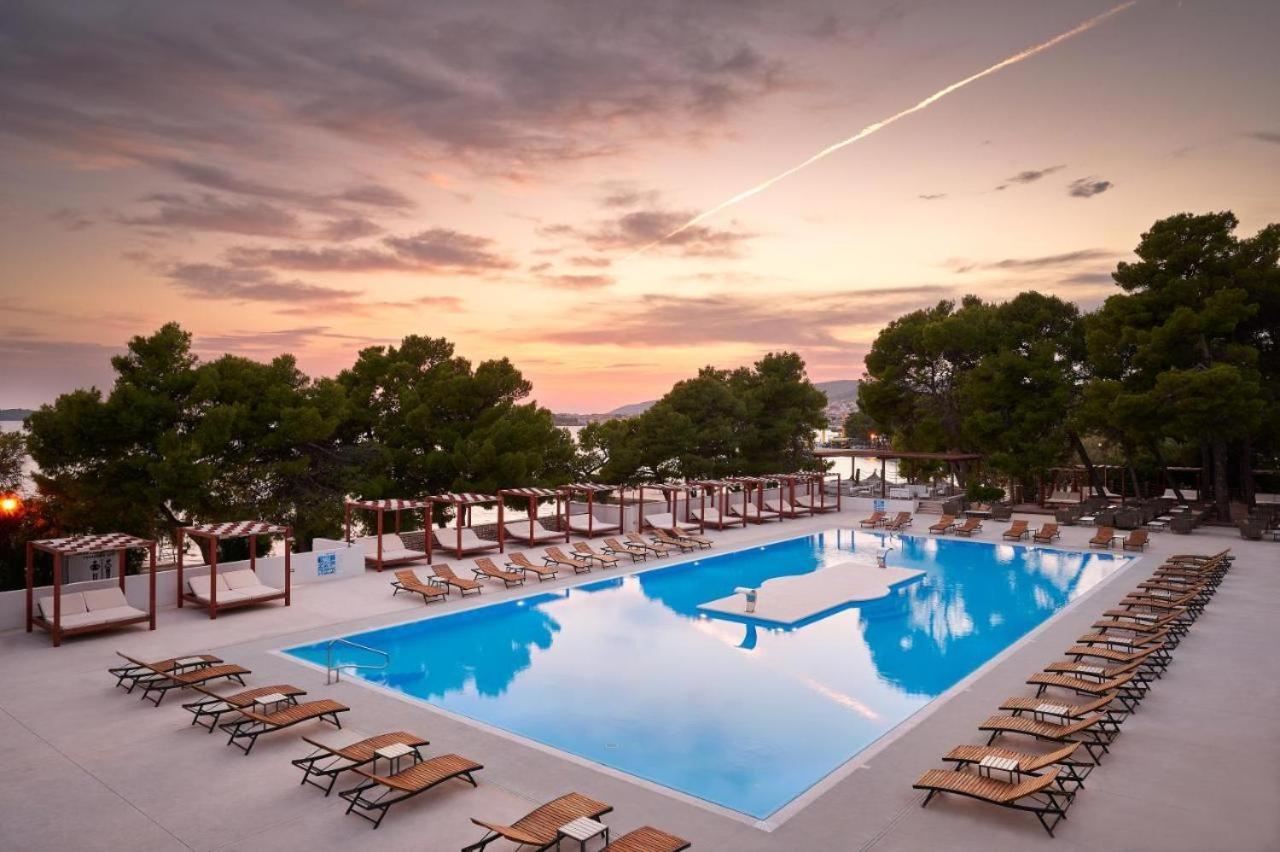Croatia Camp Premium Hotel Vodice Ngoại thất bức ảnh