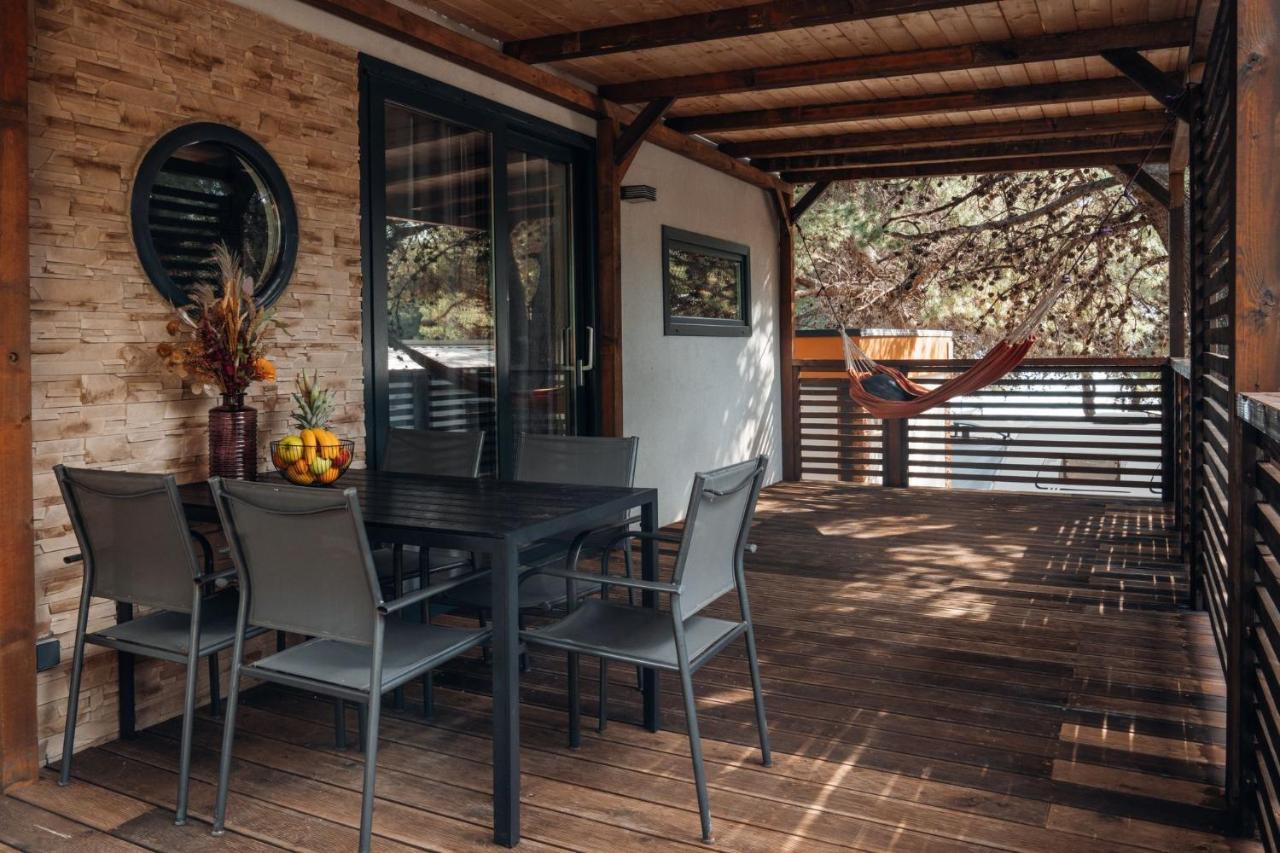 Croatia Camp Premium Hotel Vodice Ngoại thất bức ảnh
